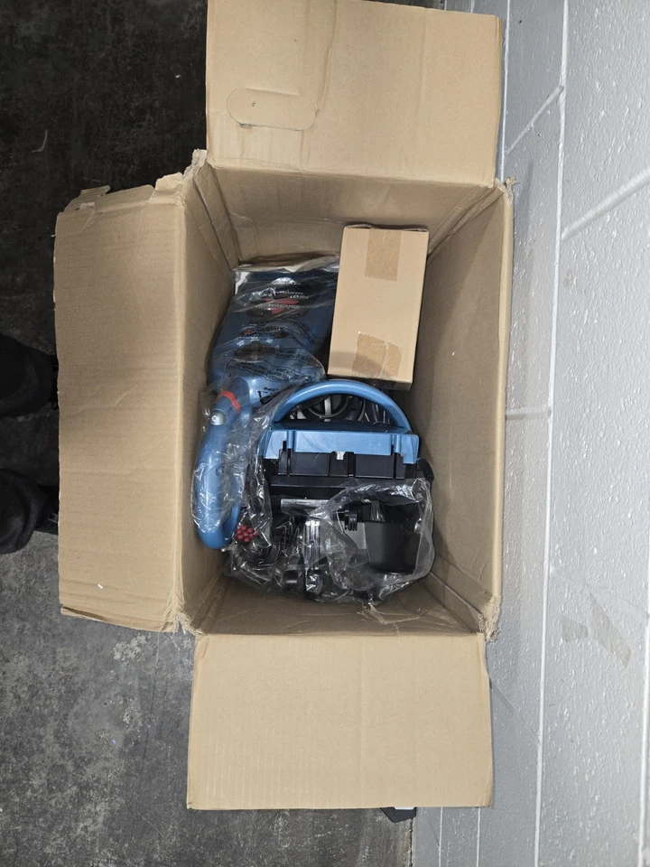 BiSSEIl PROheat 2X Cleanshot Model # 9500-3 ( BLUE ) ***  FREE-SHIP  *** - Image 2 of 4