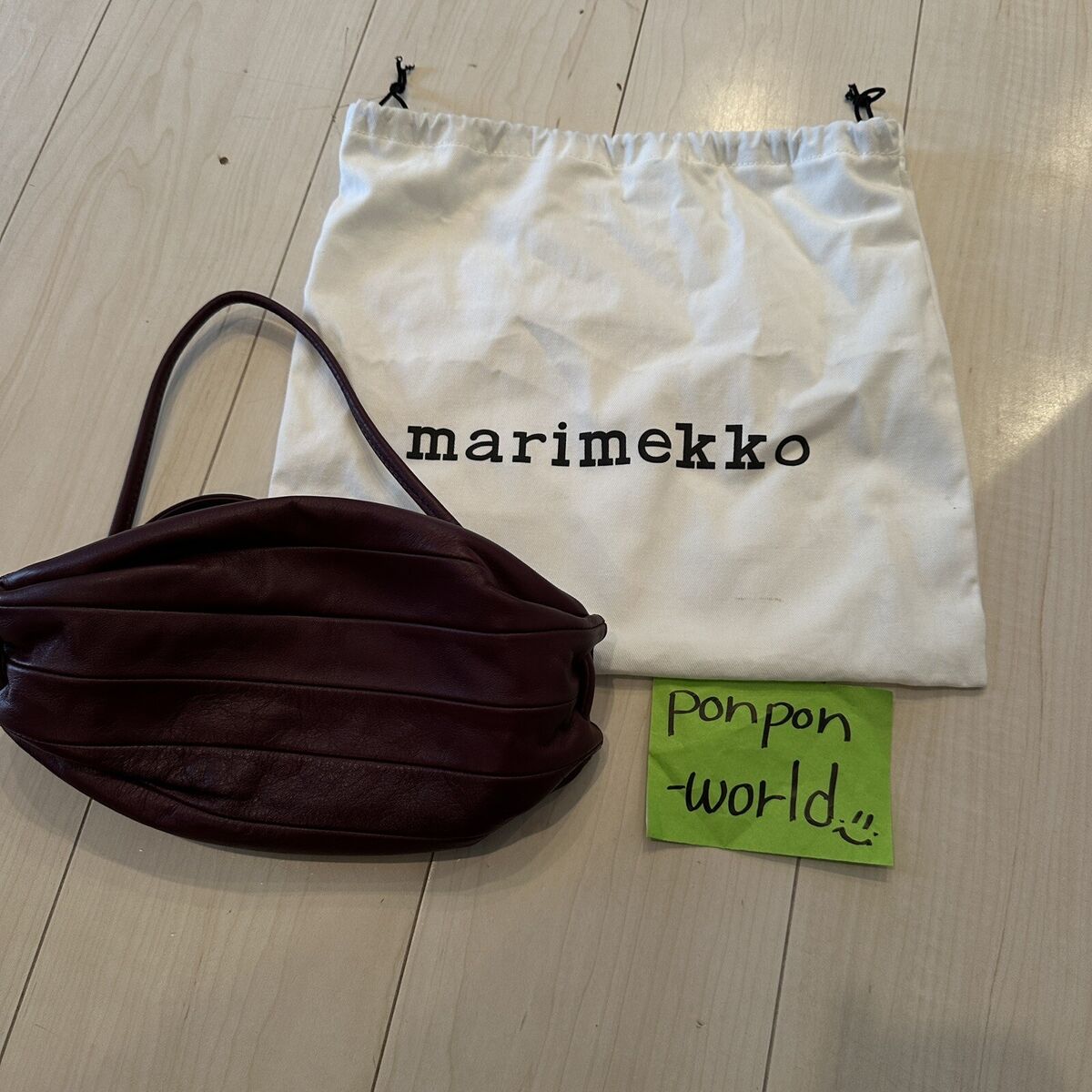 Karla Shoulder Bag Marimekko Wine Red Leather 15 x 25 x 16cm Karla Shoulder Bag Marimekko Wine Red Leather 15 x 25 x 16cm