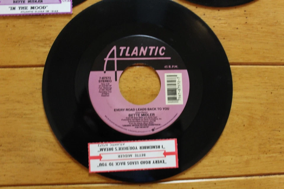 BETTE MIDLER 45RPM 7" JUKEBOX RECORD LOT OF 3 FRIENDS / THE ROSE / EVERY ROAD - Image 4 of 4