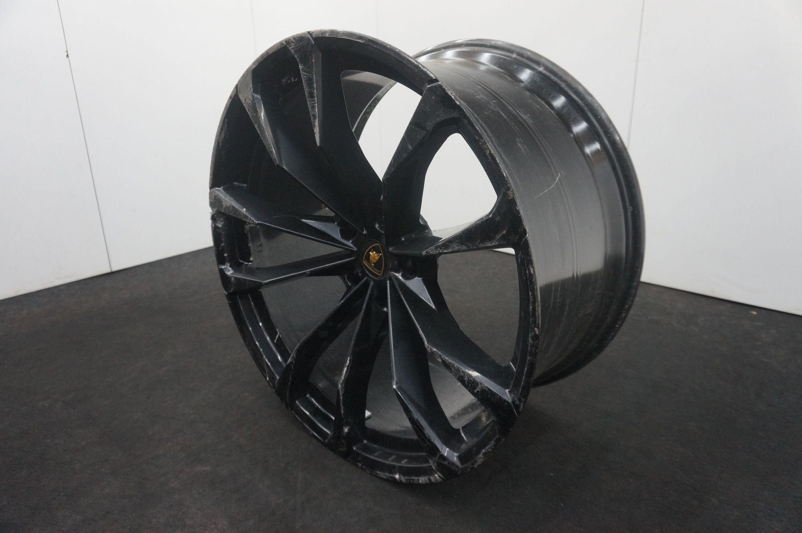 Rear 23X11" 10 Spoke 5 Lug Rim OEM 4ML601025AT Lamborghini Urus S 2019-24 *Note