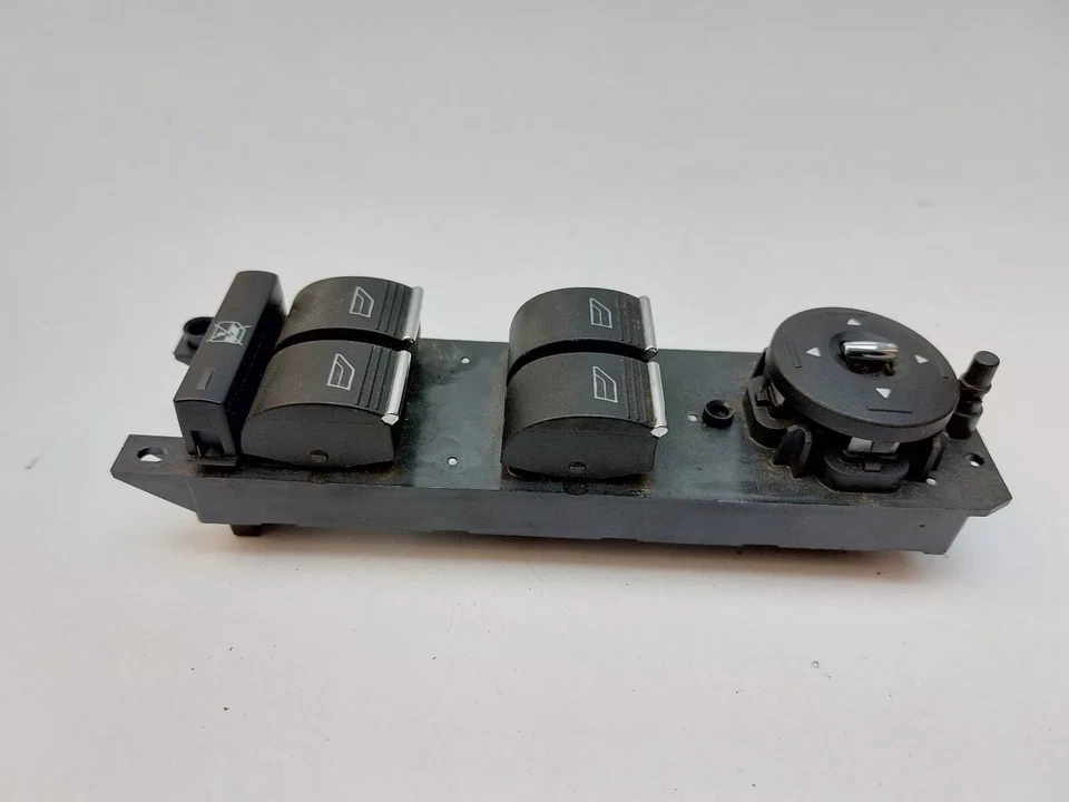 FORD KUGA MK2 MASTER WINDOW REGULATOR SWITCH PANEL 2013 AM5T-14A132-AA - Image 3 of 4