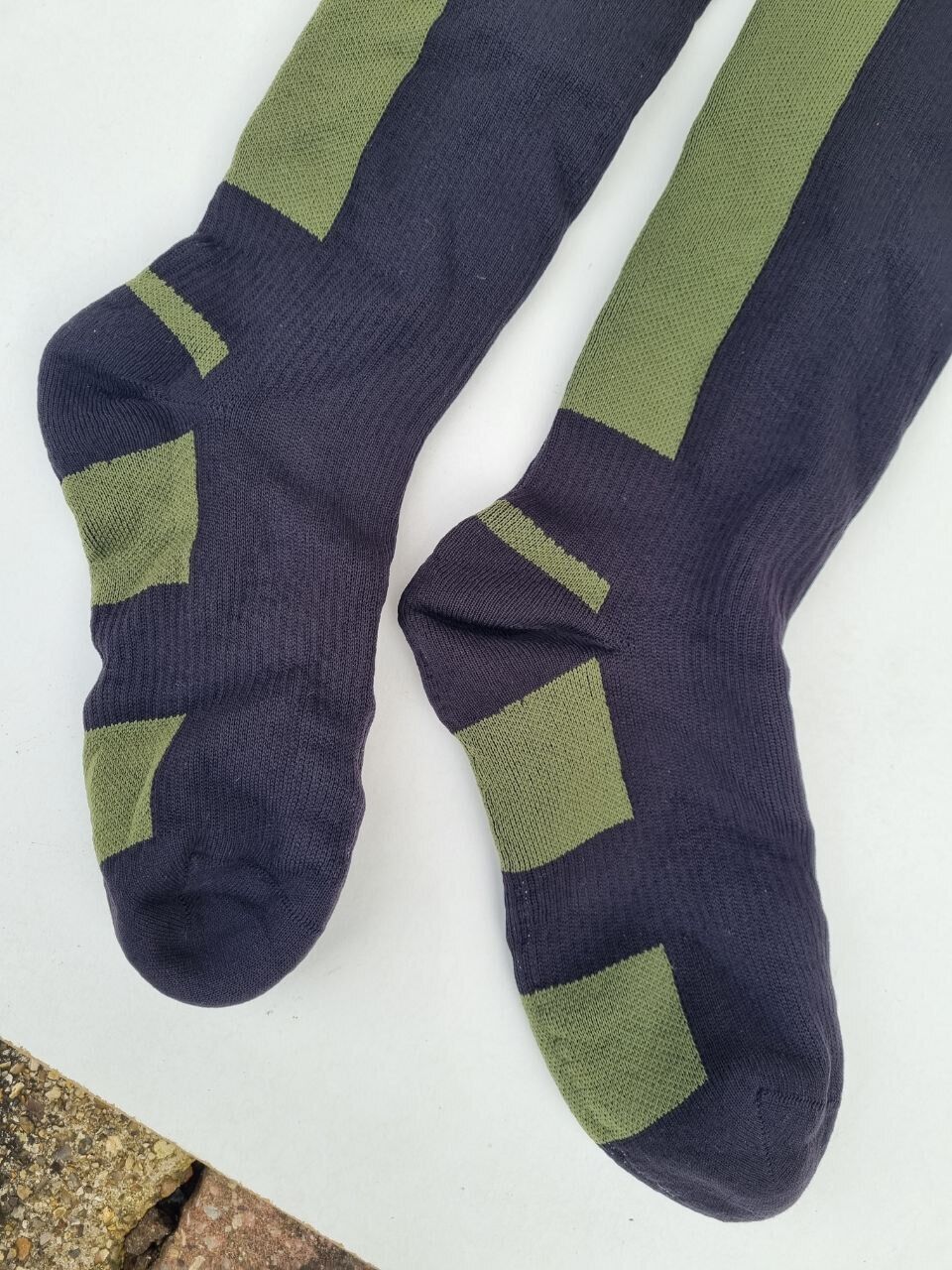 SEALSKINZ BRITISH ARMY WATERPROOF MVP BLACK /OlIVE COMBAT KNEE LENGTH