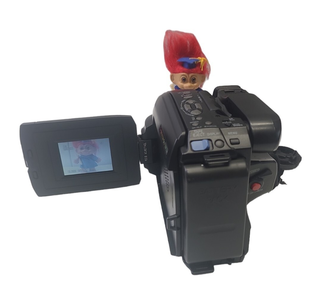 Quasar VHSC Digital Camcorder VML152 PalmcorderBattery, Charger