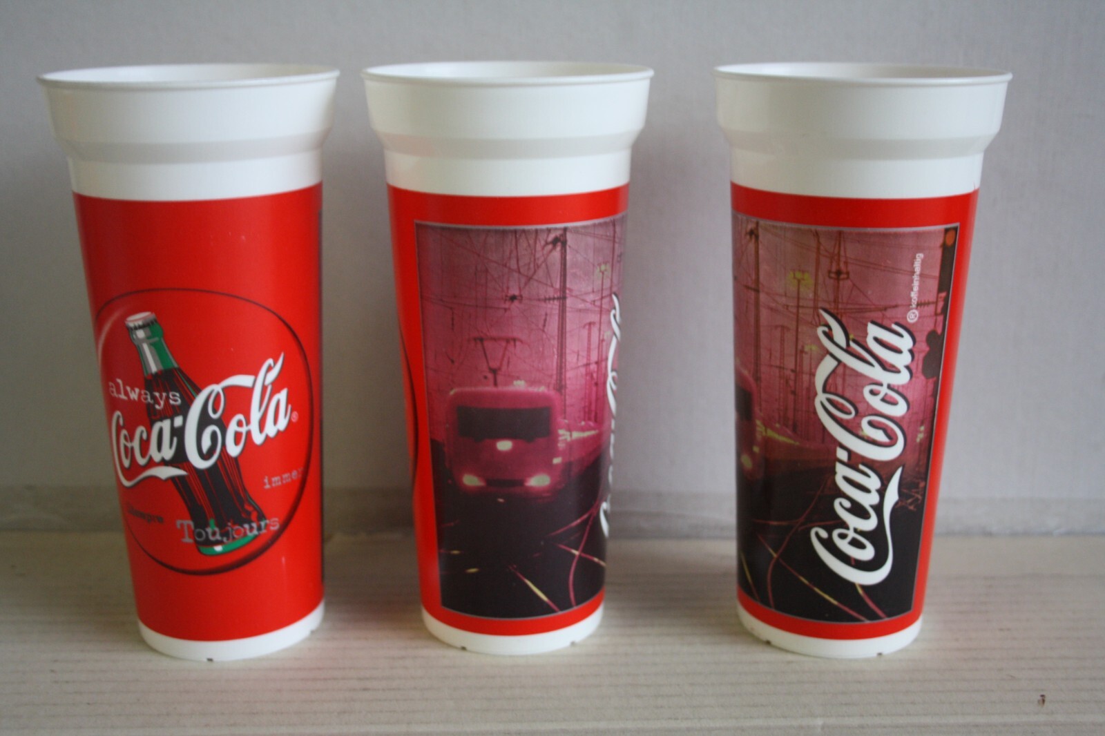 12 Coca-Cola-Becher 0,5 Liter = Gläser =