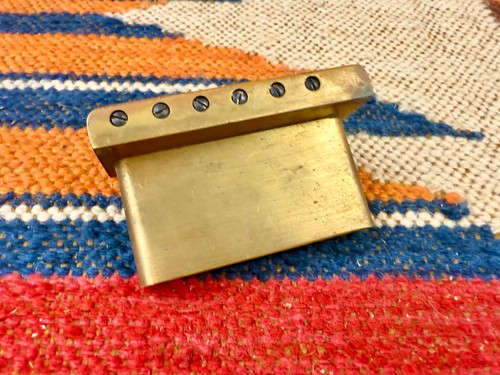 Vintage 1970's Schecter Van Nuys Brass Stratocaster Tremolo-Vibrato Bridge Block - Picture 5 of 7