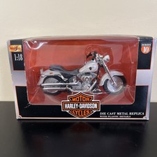 Vintage Maisto Harley Davidson Fatboy 1:18 White/Silver Model Motorcycle  NIB
