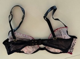 Victoria&rsquo;s Secret Love Letters Unlined Demi Bra Black Satin White Mesh 36C NWT