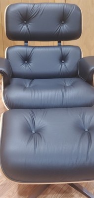(BRAND NEW) AUTHENTIC Herman Miller Eames Lounge Chair WITH OTTOMAN ( 2025 MFG)