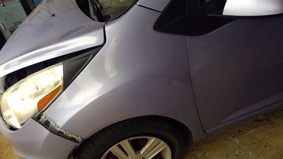 *LOCAL PICKUP ONLY* Driver Fender Model Without Rocker Moulding Package Fits 13-