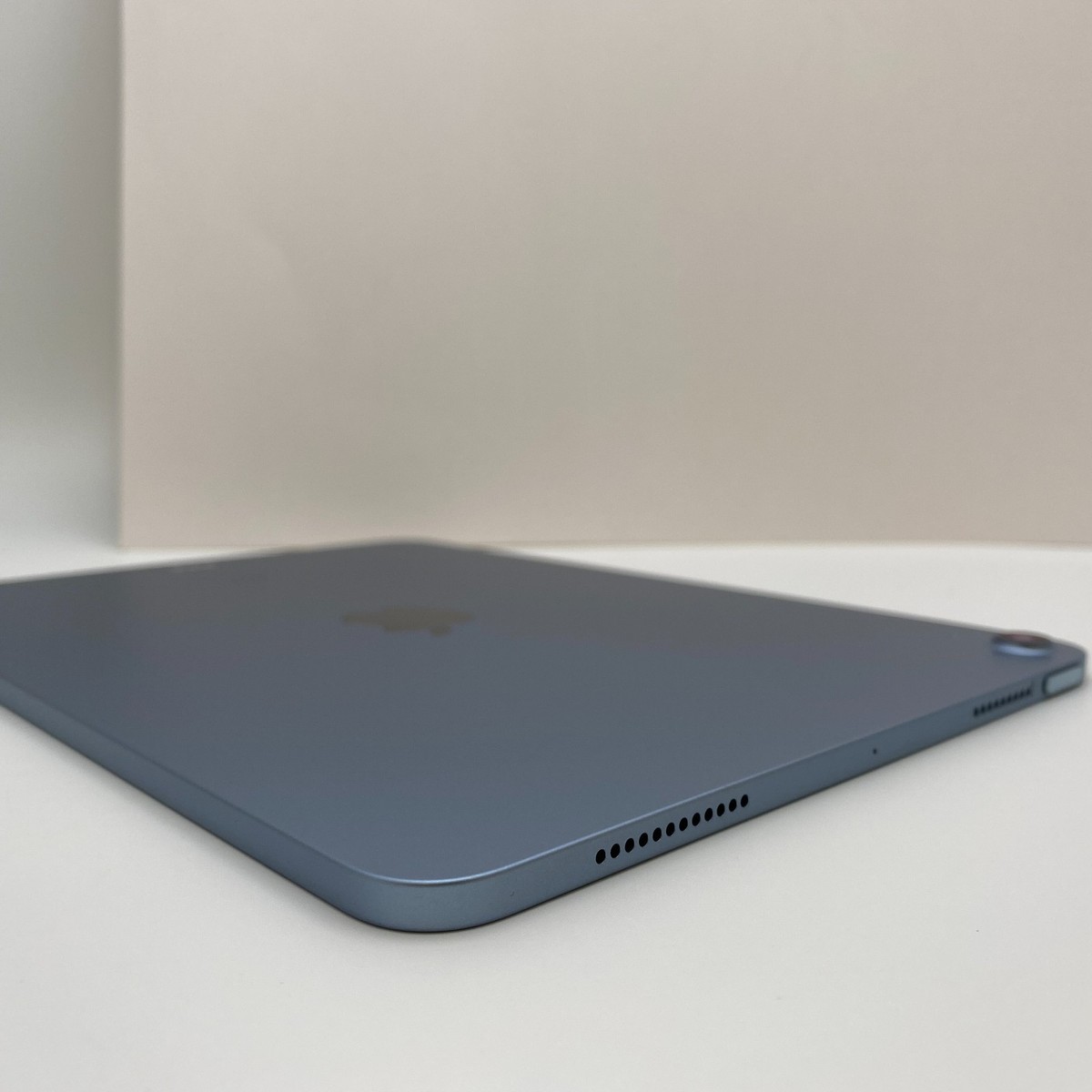 Apple iPad Air 4th Gen. 256GB, Wi-Fi, 10.9