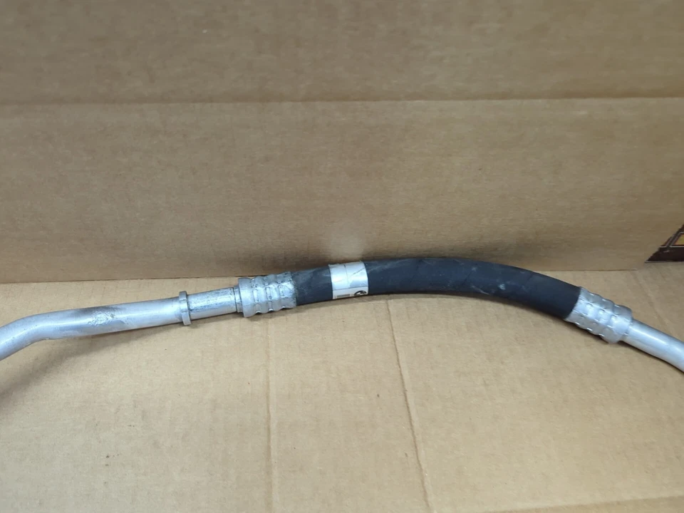 2009-11 BMW 335d Suction Pipe Evaporator-Compressor AC Line/Hose 9209714 9170114 - Image 3 of 4