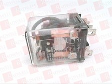 SCHNEIDER ELECTRIC 300XBXC1-24D / 300XBXC124D (USED)