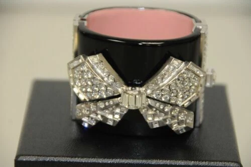 Bracelets fantaisie CHANEL