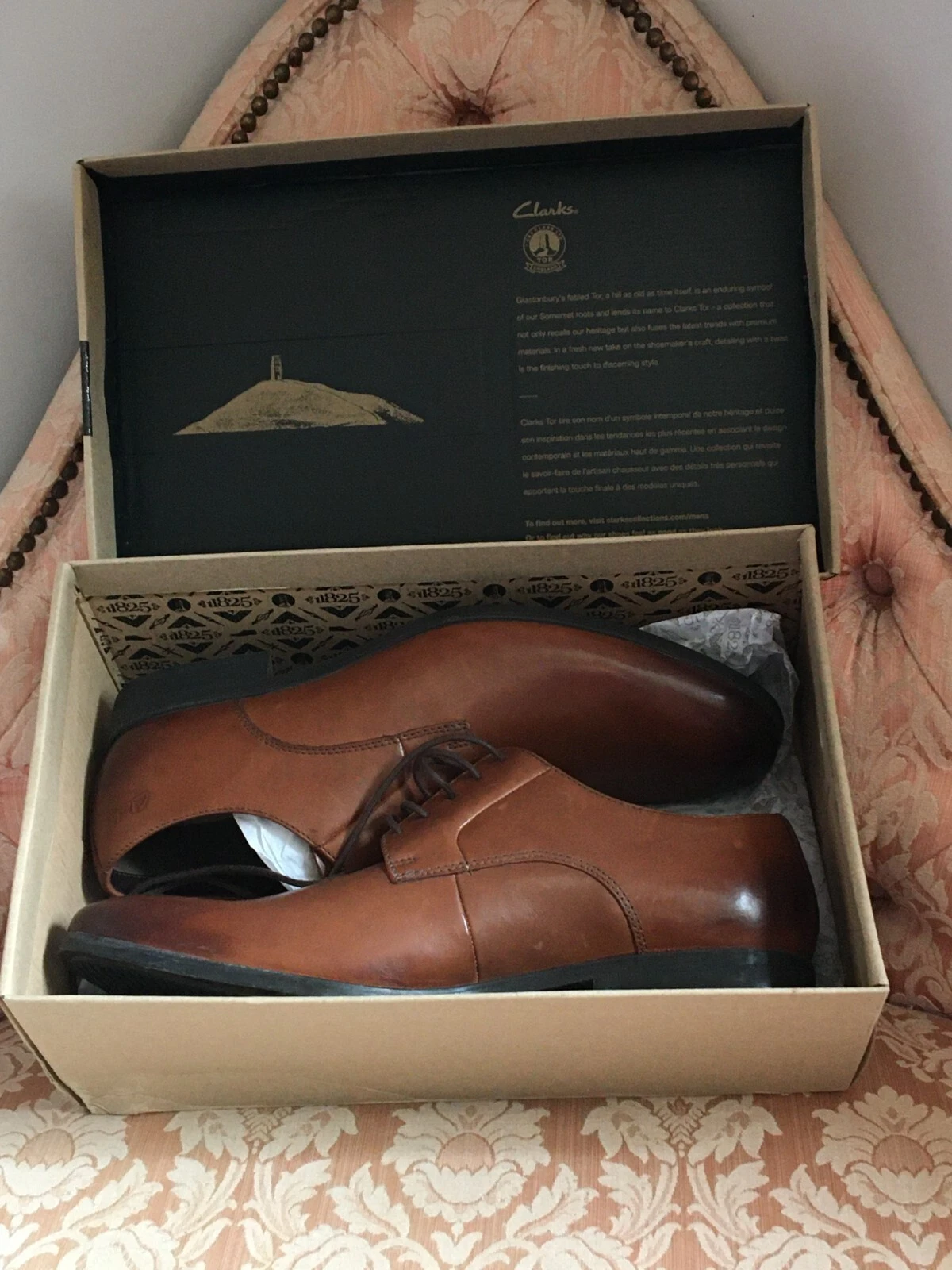 Scarpe uomo Clarks taglia 10 G Banfield Walk scarpe stringate in pelle marrone chiaro nuove con scatola