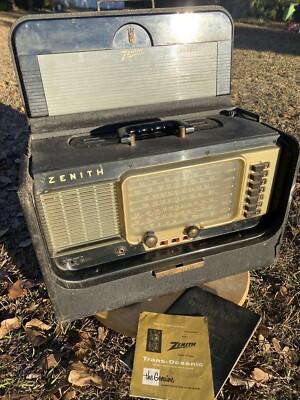 ZENITH WAVE-MAGNET Multi-Band Radio MODEL TRANS-OCEANIC #R600