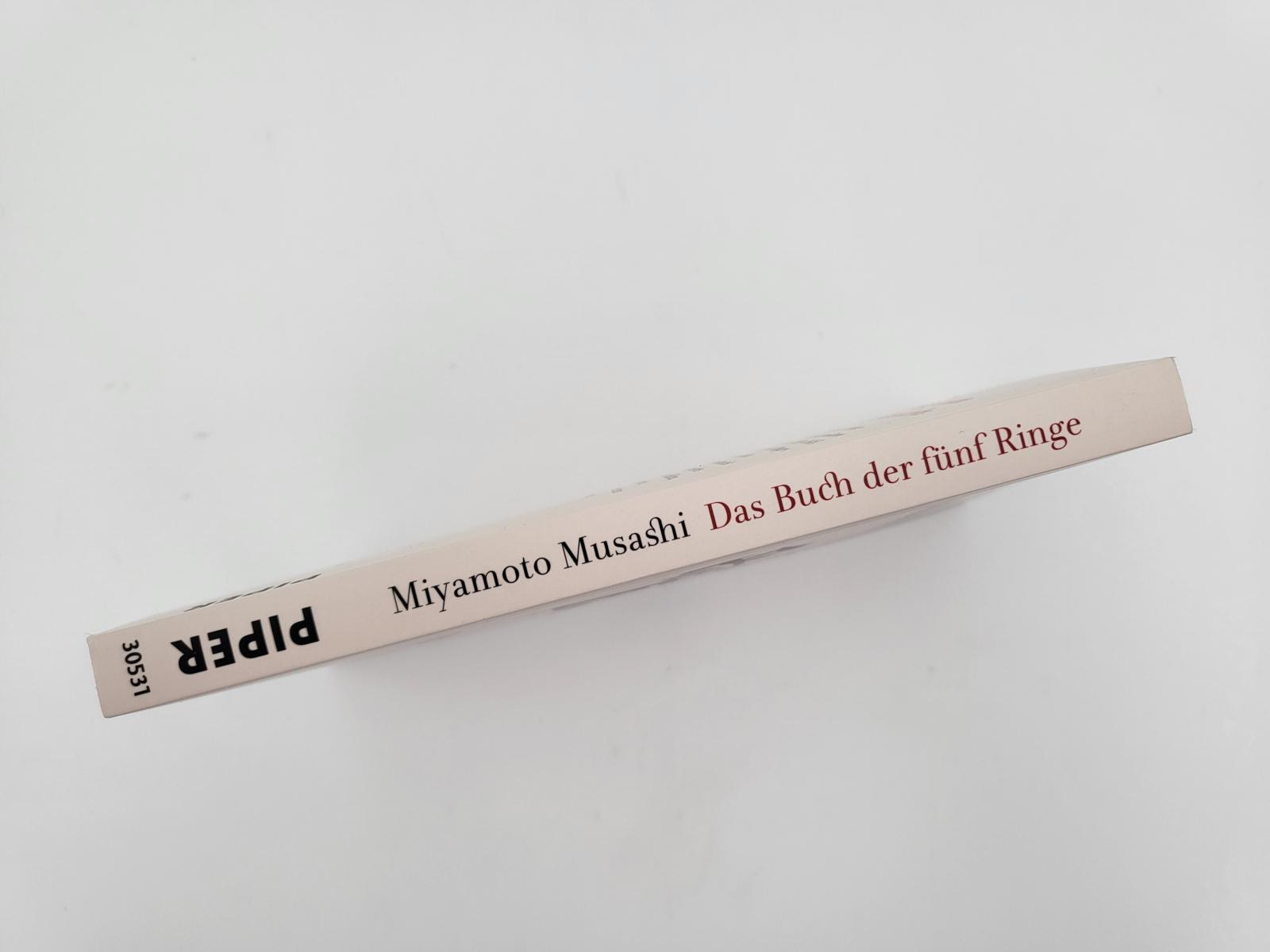 Thumbnail - Das Buch Der Fünf Ringe Miyamoto Musashi