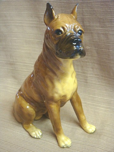 Vintage Mid Century MOTRTEN'S STUDIO 6 1/2"  CLASSIC SEATED MALE BOXER - Picture 1 of 11