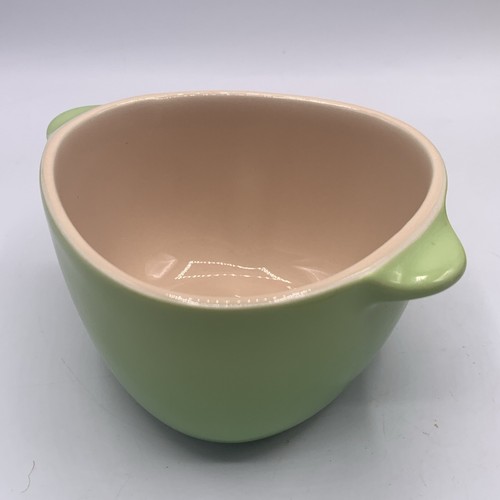 Le Creuset Mini Ceramic Cocotte Set Of Three Green Red Apple Yellow Bell Pepper - Picture 18 of 23