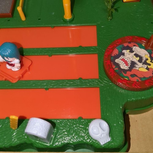 Gegege no Kitaro Action Board Game Night Sports Day at the Graveyard Vintage FS - Picture 2 of 11