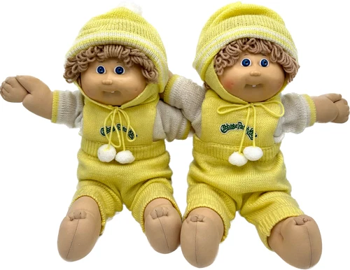 Vtg 80s Cabbage Patch Kids Twins 1986 Wheat Hair Blue Eyes Yellow Sweater Outfit