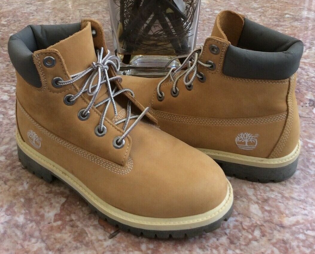 Timberland Classic Junior Vintage Wheat Leather Boots Size #14921 EUC