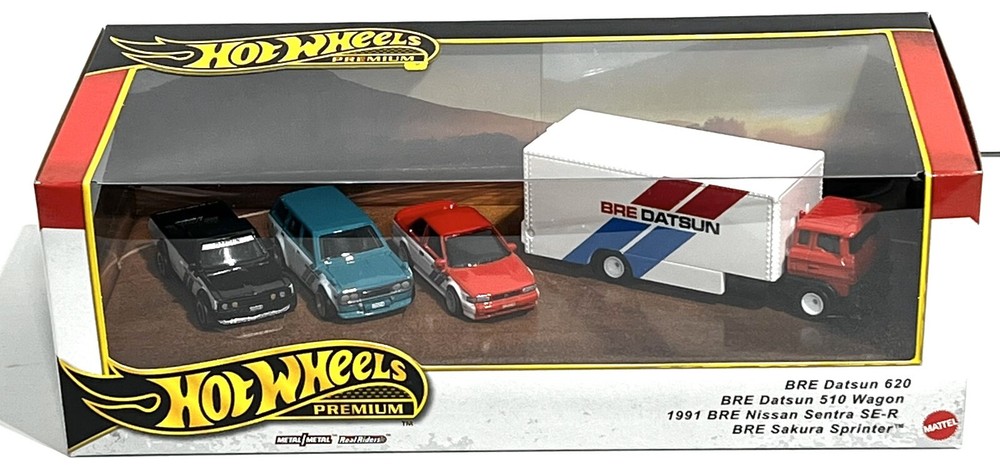 2024 Hot Wheels Premium BRE Datsun Diorama Set