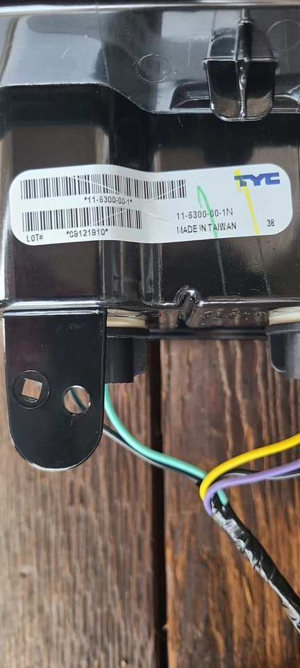 Задний фонарь в сборе для 2007-2010 Jeep Wrangler левая сторона водителя с лампой - Изображение 4 из 4