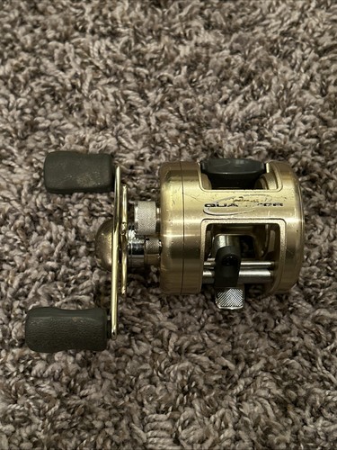 Bass pro shops pro qualifier PQR1000H baitcast fishing reel Gold