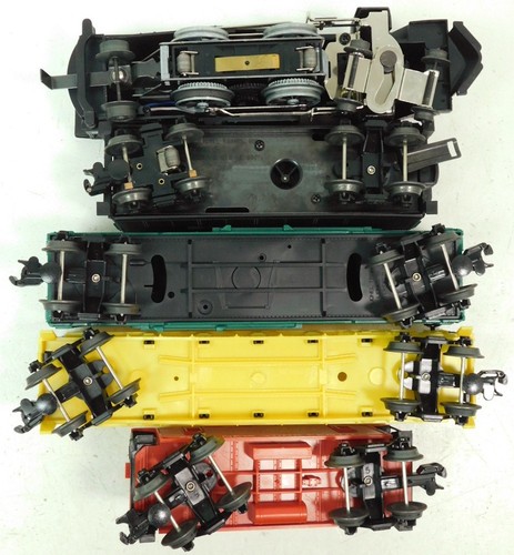 Used Lionel 6-11735 New York Flyer Freight Set w/Box - Picture 4 of 12