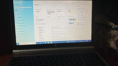 Hp Elite Book 8560p14.9inThe Cpu Is A Intel I5-2550M  Gpu Is amd Redeon HD5470M