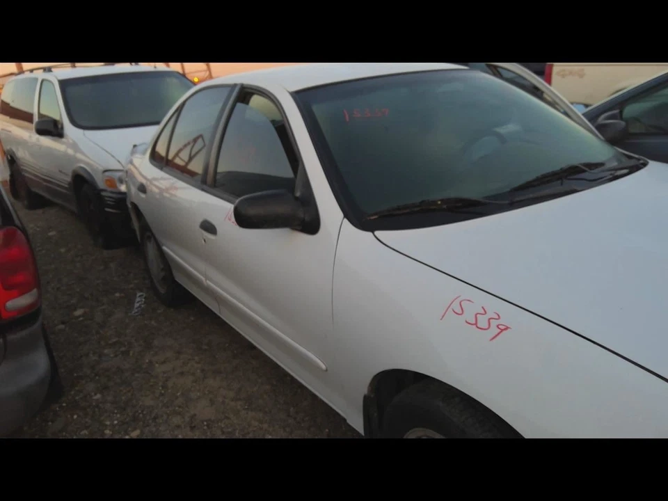 Chasis ECM Body Control BCM tablero izquierdo compatible con 00-01 CAVALIER 2123179 Foto 3 de 4