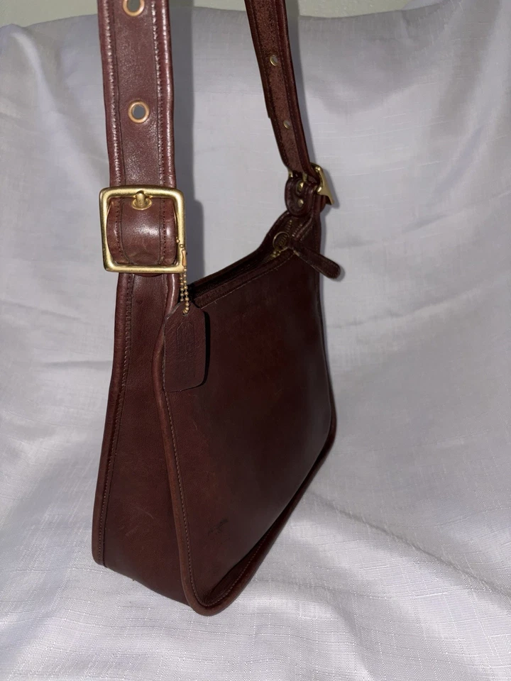 Vintage Coach Genuine Leather Legacy Zip Crossbody Bag 9966 Burgundy  - Image 4 of 4