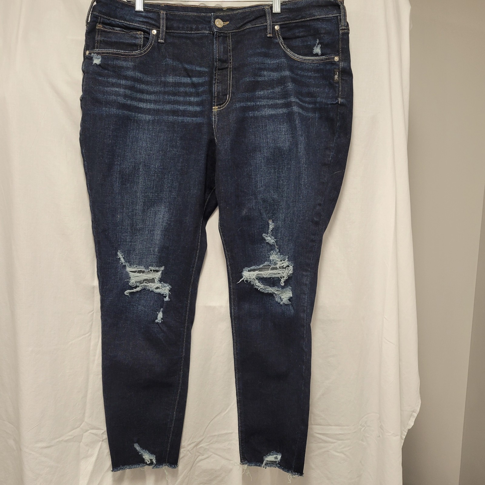 Silver Jeans Co Avery Skinny Jeans Ankle High Rise Dark Wash