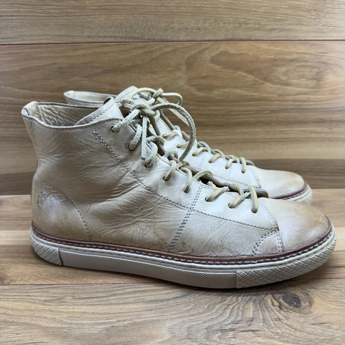 Frye Beige Men display picture 1