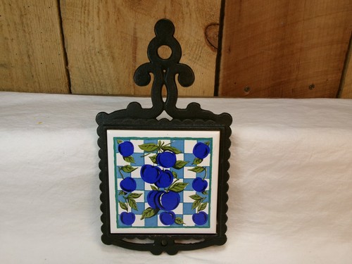 Vintage Cast Iron Ceramic Tile Footed Trivet Hot Plate