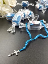 Collar Rosario Azul EE. UU. 4/12 piezas con Dije Crucifijo en Caja de Caramelos Favores de Fiesta