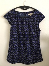 Gorgeous Banana Republic Dotted Top Size XS Brand New
