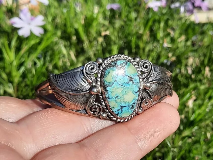 Vivid Native American Navajo Intense Turquoise Sterling Silver Bracelet Signed Vivid Native American Navajo Intense Turquoise Sterling Silver Bracelet Signed