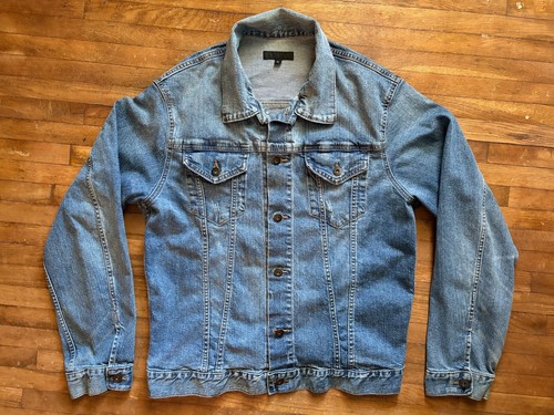 Uniqlo Men's Light Blue Denim Jean Trucker Jacket size XL