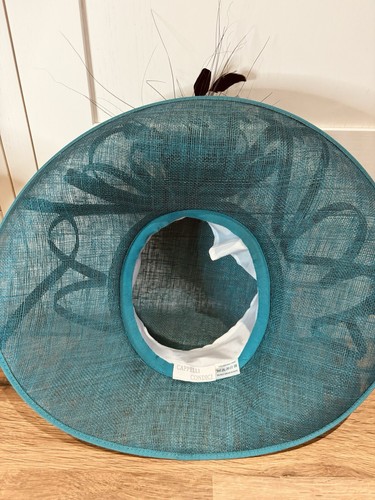 Cappelli Condici Teal & Black Oval Shape Sinamay Scroll & Feather Flower Hat - Picture 18 of 23