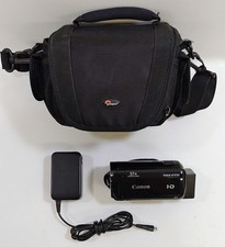 Canon VIXIA HF R700 Camcorder Video Camera 57x Zoom HD 1080p w/Case  Battery