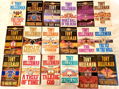 Big Lot 18 Tony Hillerman PB Almost Complete Leaphorn & Chee Bk,Finding Moon,Fly