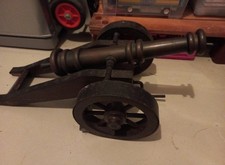 eine kanone