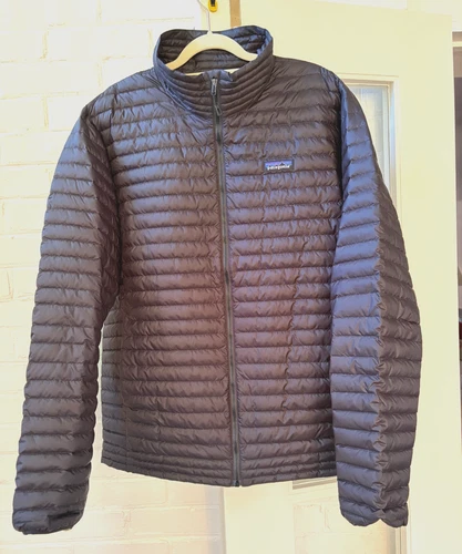 PATAGONIA MEN'S BLACK NANO PUFF INSULATED QUILTED JACKET LARGE - product listing photo