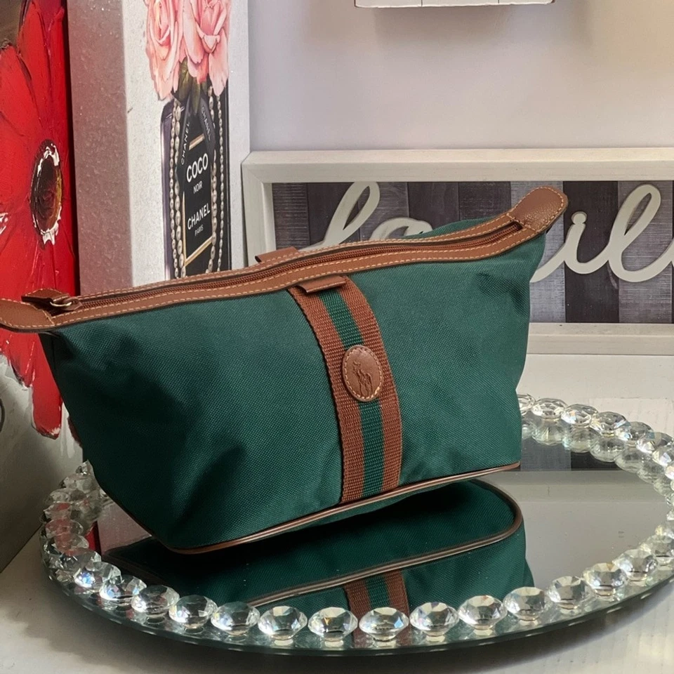 Bolso de aseo vintage Polo Ralph Lauren de lona verde y cuero marrón Foto 2 de 4