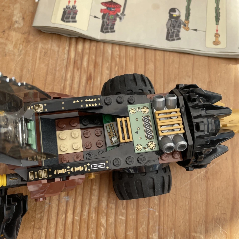 LEGO Ninjago 70502 Cole's Earth Driller, photo 3 of 5