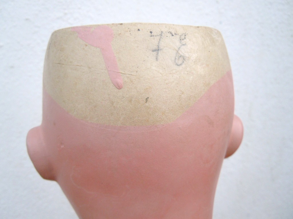 Poupee marche dans poupées anciennes