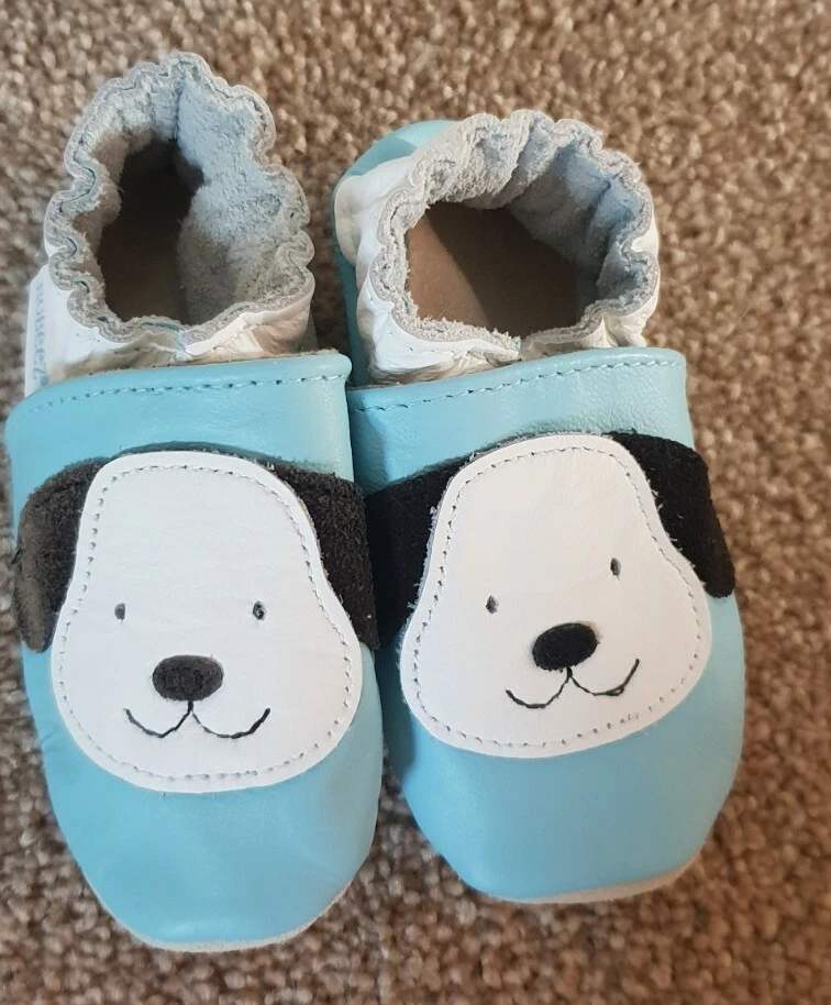 Robeez baby store moccasins