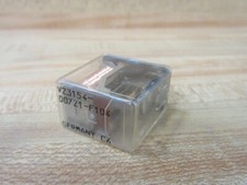Siemens V23154-D0721-F104 Relay V23154D0721F104