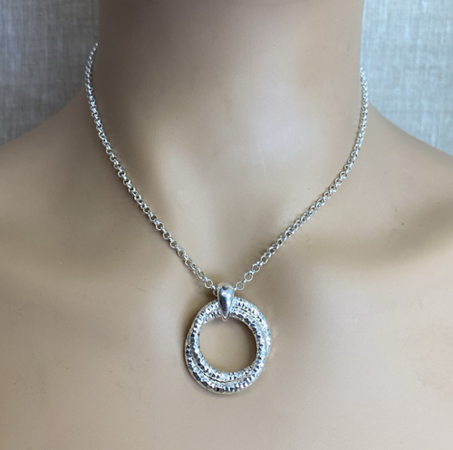 Vintage CROWN TRIFARI 16" Silver-Tone Double Ring Diamond Cut Pendant Necklace